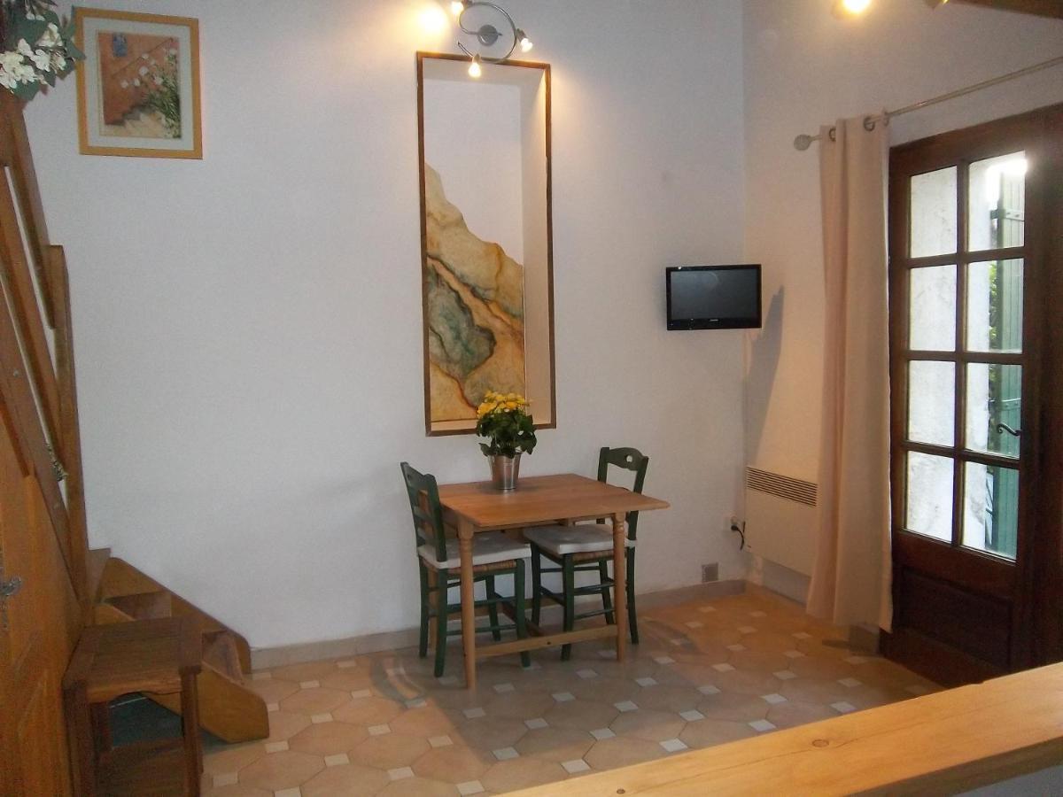 Mas Le Pont Des Aubes Bed & Breakfast L'Isle-sur-la-Sorgue Exterior photo